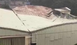 最新爆料台风事件,台风肆虐，多地紧急应对，损失情况持续更新