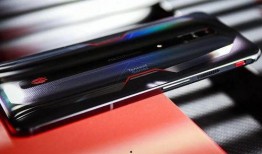 红魔10pro手机爆料最新消息,性能怪兽再升级，全新配置曝光！