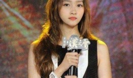 关晓彤鹿晗最新爆料图片,甜蜜瞬间曝光，恋情升温引热议