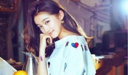 关晓彤鹿晗最新爆料图片,甜蜜瞬间曝光，恋情升温引热议